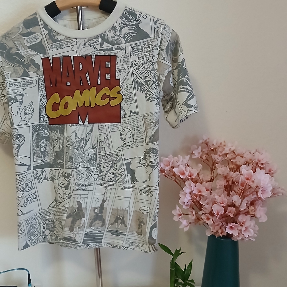 Marvel Comics Boys Graphic Tee – XS (8)